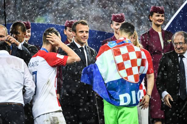 确保球队的 确保球队的